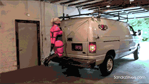 pleasetiemeup.com - 1626 - Sandra Silvers thumbnail