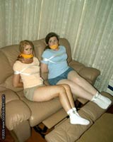 pleasetiemeup.com - 0230  Sandra Silvers & Damsel thumbnail