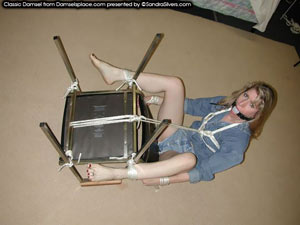 pleasetiemeup.com - 678 Classic Damsel thumbnail